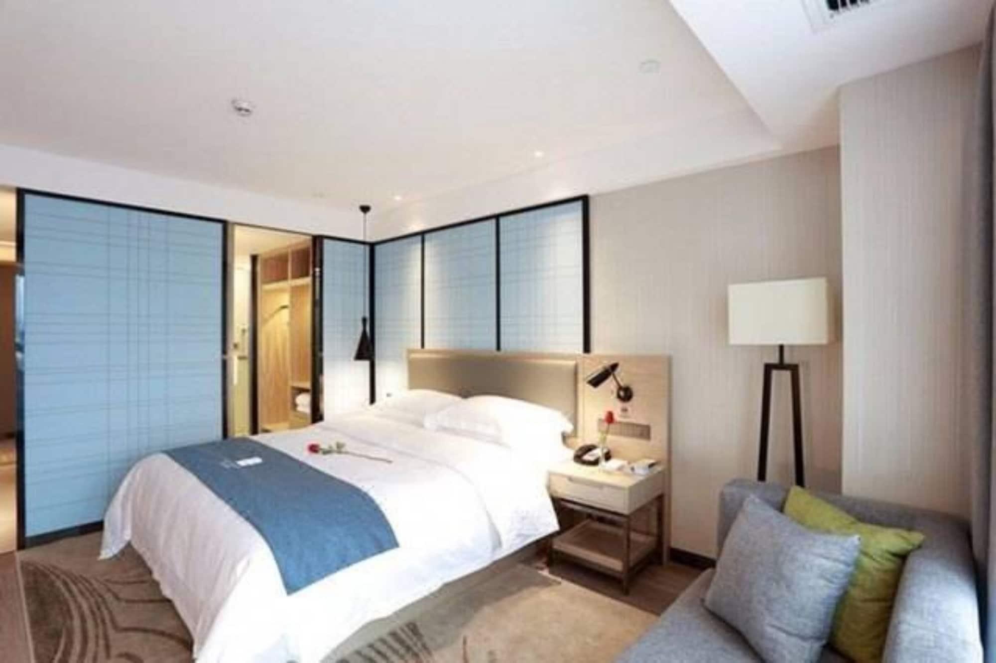 Echarm Hotel Guangzhou Kecun Metro Station Kültér fotó